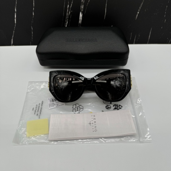 NEW BB0322S 002 BALENCIAGA BLACK CAT EYE WOMEN SUNGLASSES - Picture 9 of 9